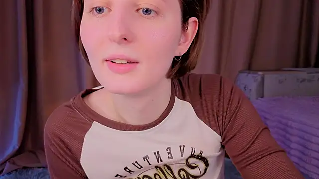 Pokazy przed kamerką – c0ralynx