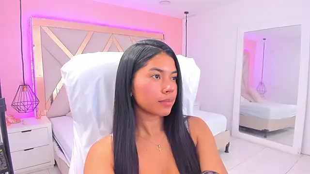 samantaa_shy: онлайн-секс-чат