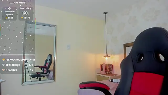 IRISCLARK1: онлайн-секс-чат