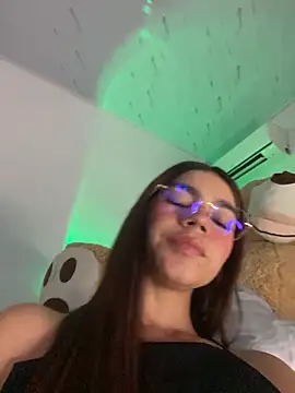 Eveliin_ruizのライブXXXチャット