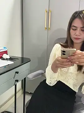 Llabi2k 网络视讯表演