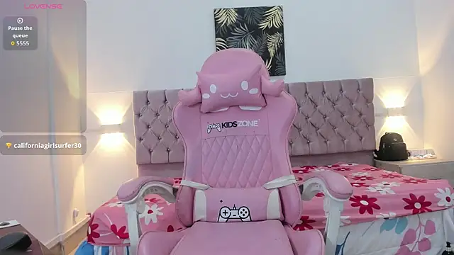 XXX chat uživo modela thaliaa_smith1