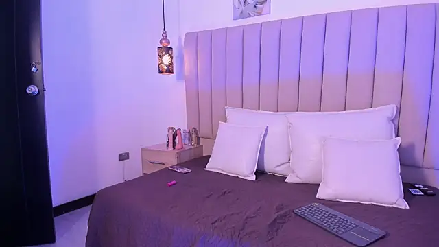 Dennise_Sinclair's Live XXX Chat