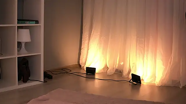 AnnastasiaMillsのライブXXXチャット