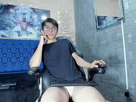 ElanGiraldon Webbikameraesitys