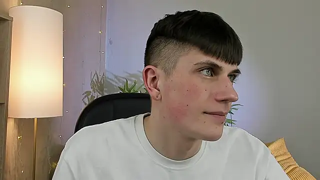 Rony_Joy: онлайн-секс-чат