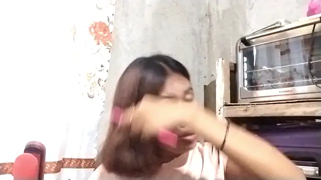 MatildaMozick Chat XXX in diretta