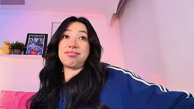 lilyy_evanss élő XXX-chatje