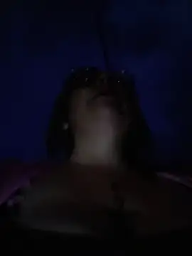 madelaine- 即時 XXX 聊天