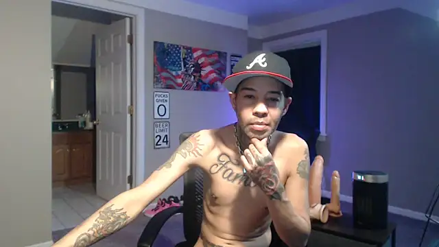 Michigan9000: онлайн-секс-чат