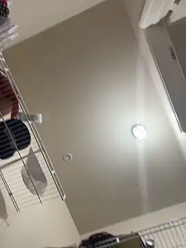 Chat +18 de ShortcakeMochaa ao vivo