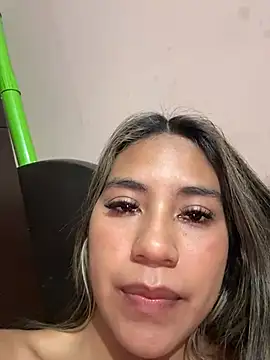 XXX chat uživo modela soribakerr