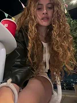 alana15 Adlı Modelin Web Kamerası Şovu