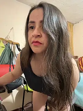 latinfemale – Live XXX-chat