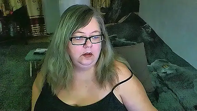 sex2 élő XXX-chatje