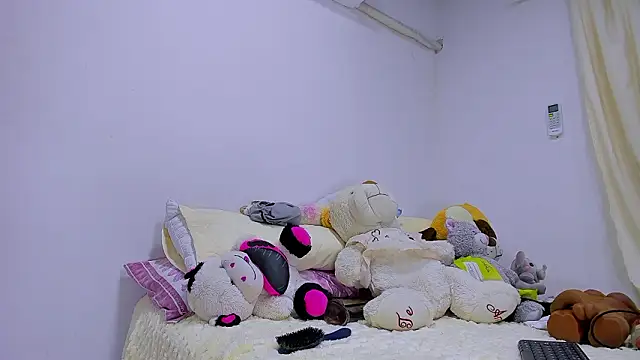 vennuss19: онлайн-секс-чат