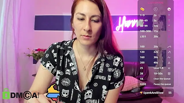 camiladelucaのライブXXXチャット