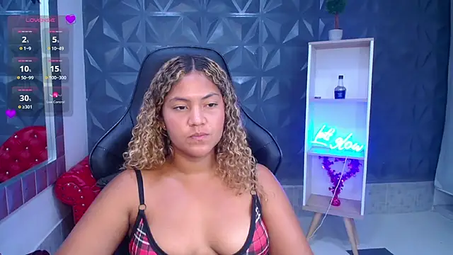 Cristal_War Live XXX-Chat