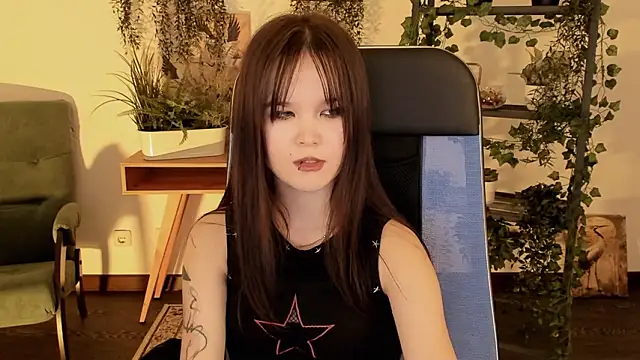 Elainebeness' Live XXX Chat