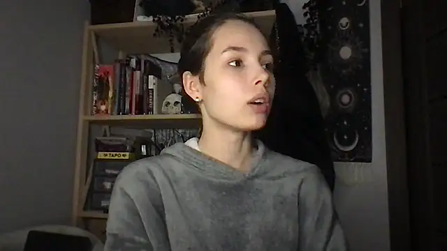 Chat +18 de Yuna5343 ao vivo