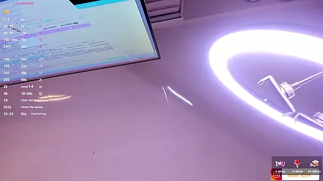 Chat +18 de sakura_Gomez ao vivo