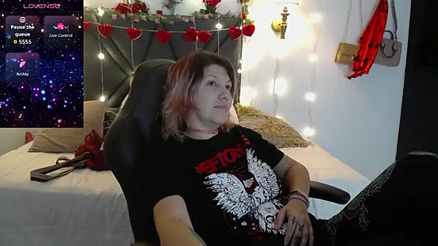 Chat +18 de Sharma_Amayra ao vivo