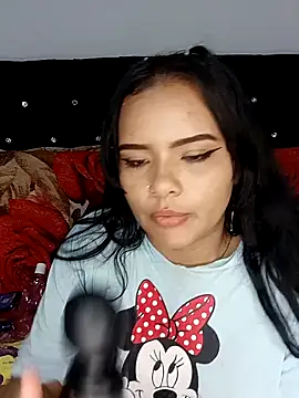 Chat XXX ao vivo de Emily_Rouse23