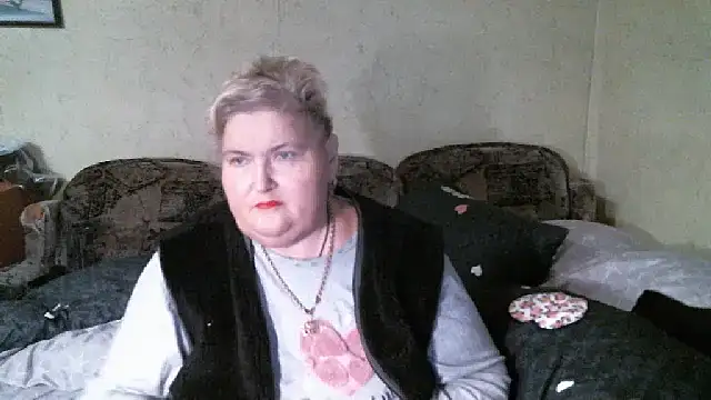 Lana555 现场XXX聊天