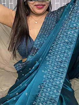 escape_with_me লাইভ XXX চ্যাট