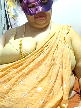 tamilthanushri live XXX chat