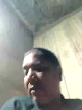 Loomaraj Webcam show