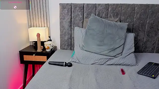 Chat XXX Live Ema_Stone65