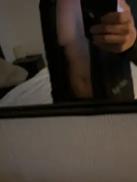 Guitccch 即時 XXX 聊天