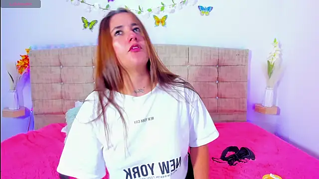 Chat +18 de Catherine_summer1 ao vivo