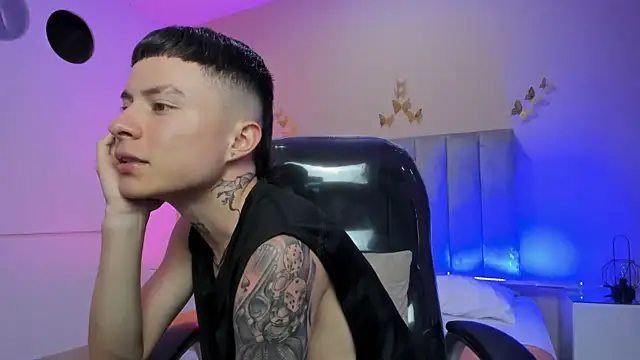 Nascary_Fox Live XXX-Chat