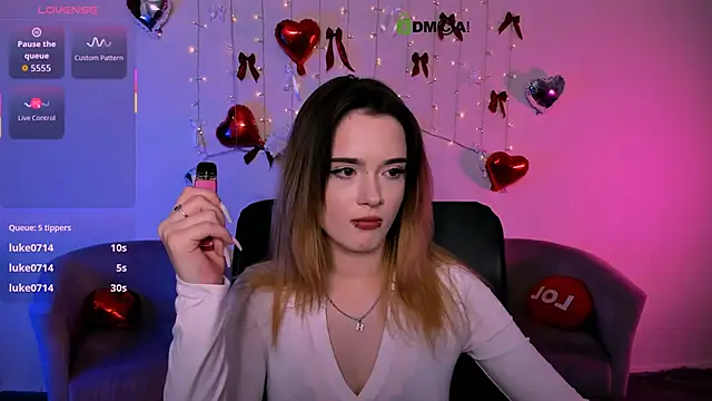 liana_kissesのライブXXXチャット