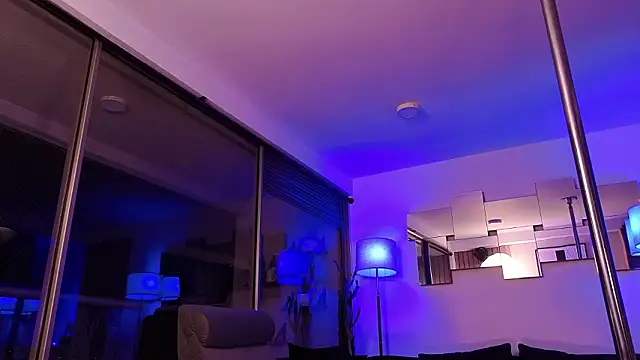 Chat XXX en directo de mandi4pole_