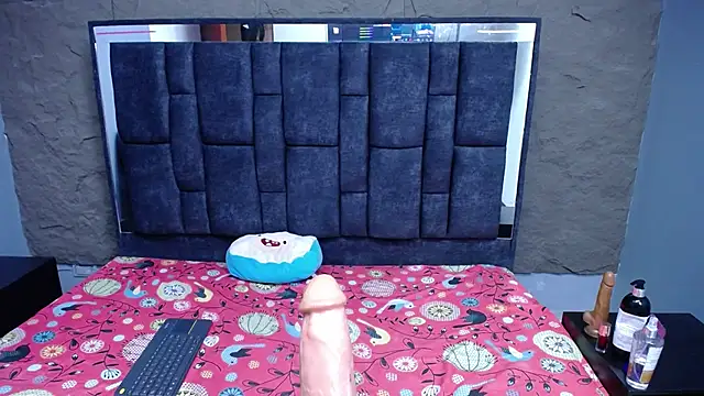 sanabrl_tits' Live XXX Chat