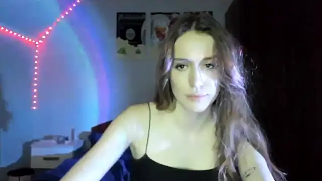 tinyglow Chat XXX in diretta