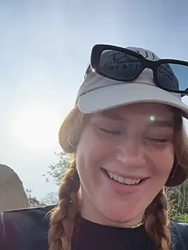 Živý XXX chat SunnyGrin