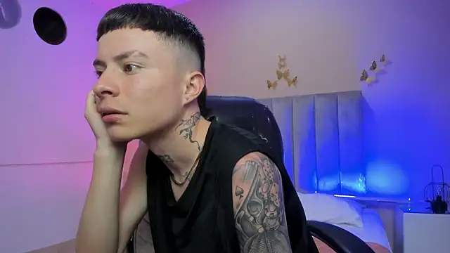 Nascary_Fox Chat XXX in diretta