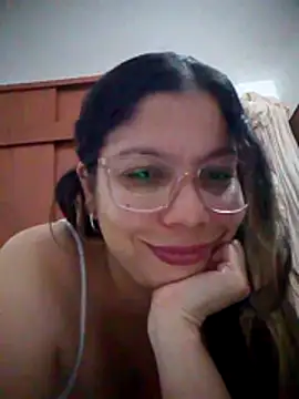 Živý XXX chat Carliina_Soussa