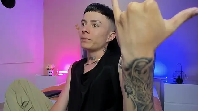 Nascary_Fox Live XXX Chat