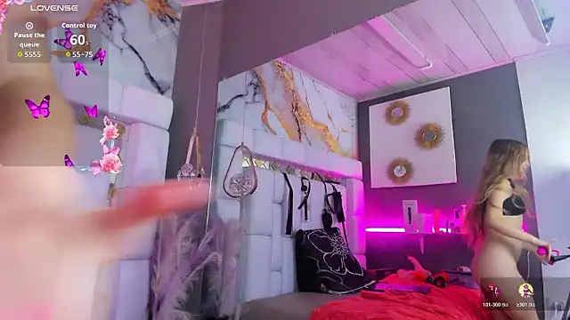 Natasha-Adams live XXX chat