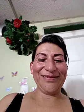 Czat XXX na żywo – Lucia_Rios