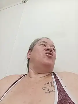 Chat XXX ao vivo de MilF-eterna_69