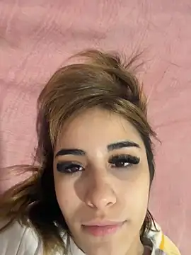 Babylovetierna1のウェブカメラショー