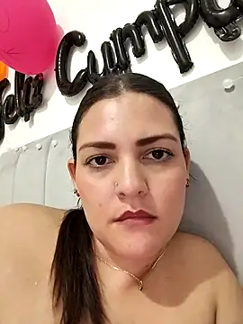 Mia_Hampton Live XXX-Chat