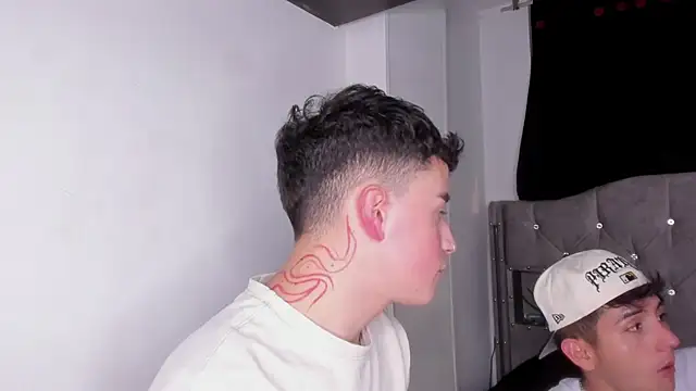 naughtysalomon__'s Webcam Show