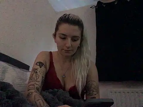 XXX chat uživo modela xxamyleighxx
